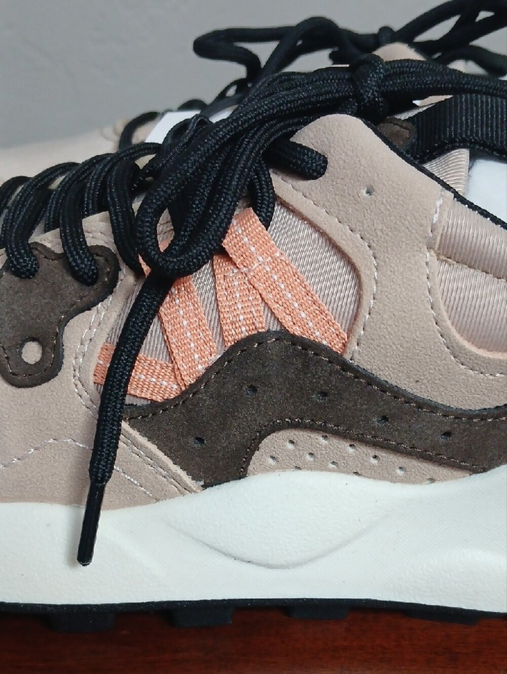 LOFT Versa 'Missy' Women's Athletic Sneakers - Picture 8 of 13